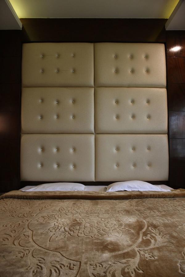 Hotel Welcome Palace Agartala Dış mekan fotoğraf