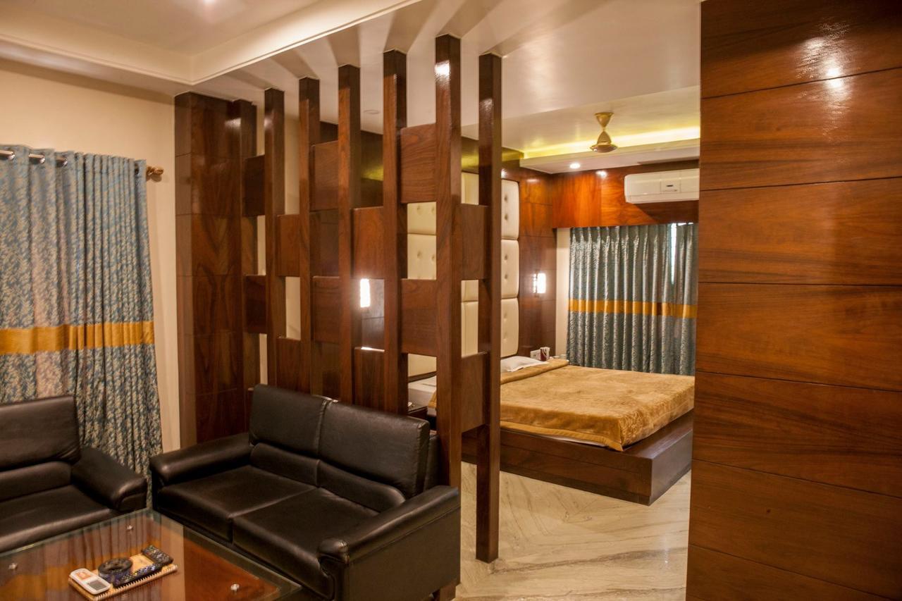Hotel Welcome Palace Agartala Dış mekan fotoğraf