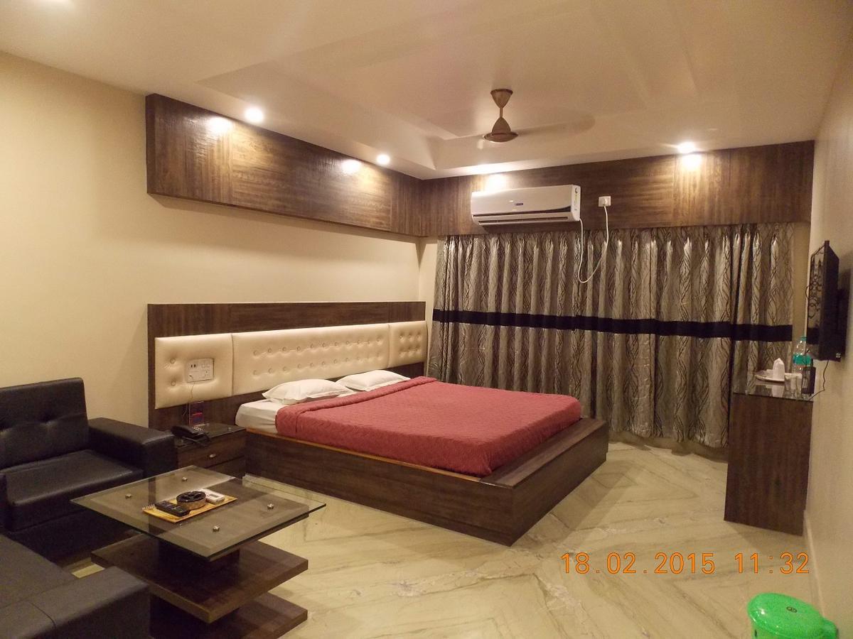 Hotel Welcome Palace Agartala Oda fotoğraf